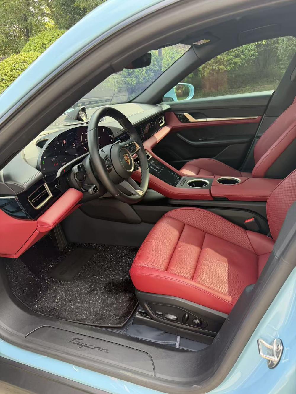 Porsche Taycan