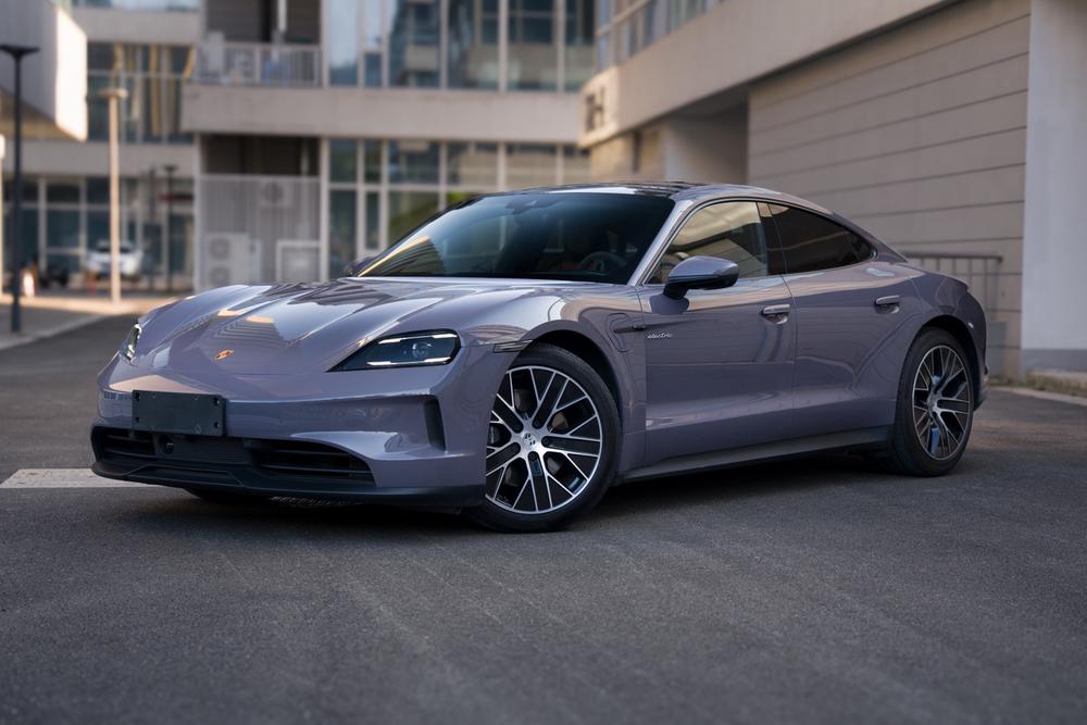 Porsche Taycan