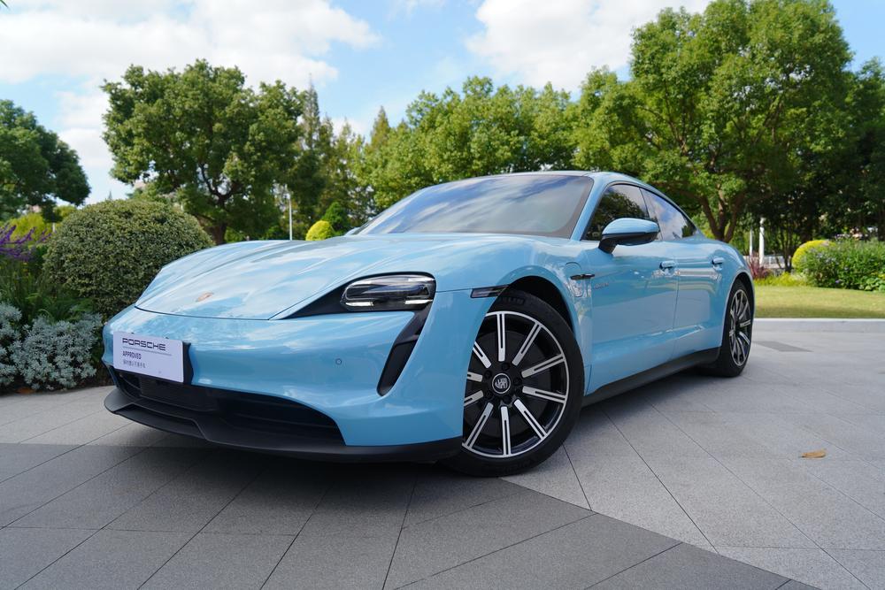 Porsche Taycan