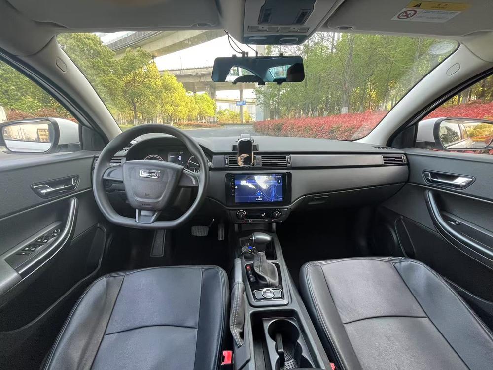Qoros Qoros 3