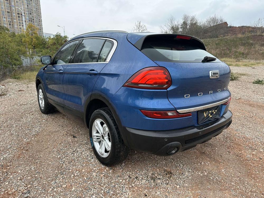 Qoros Qoros 5