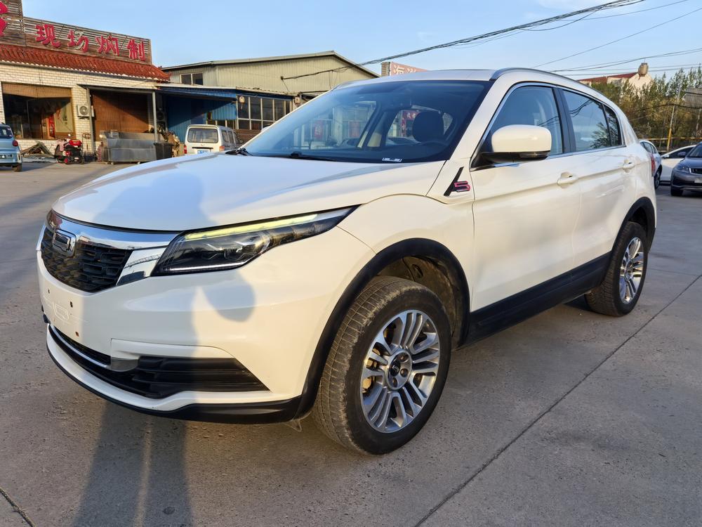 Qoros Qoros 5
