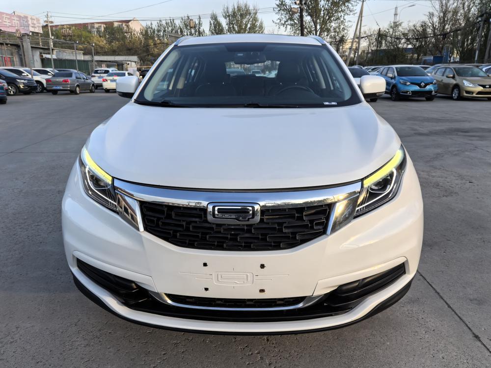 Qoros Qoros 5