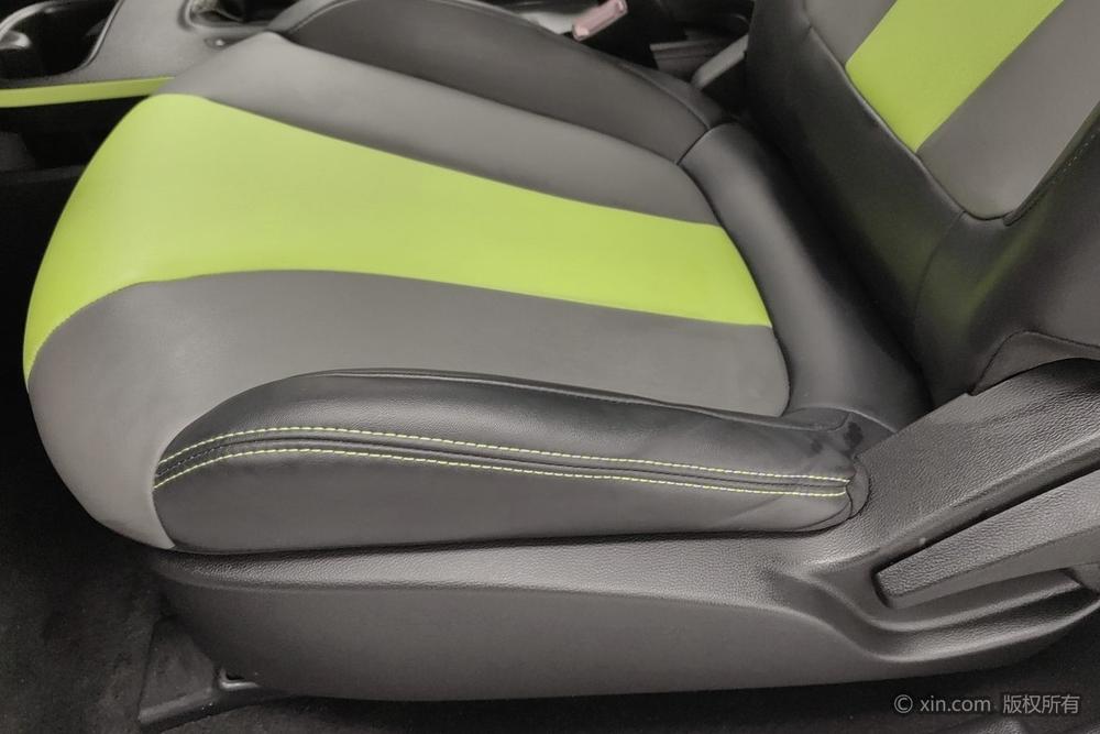 Roewe CLEVER