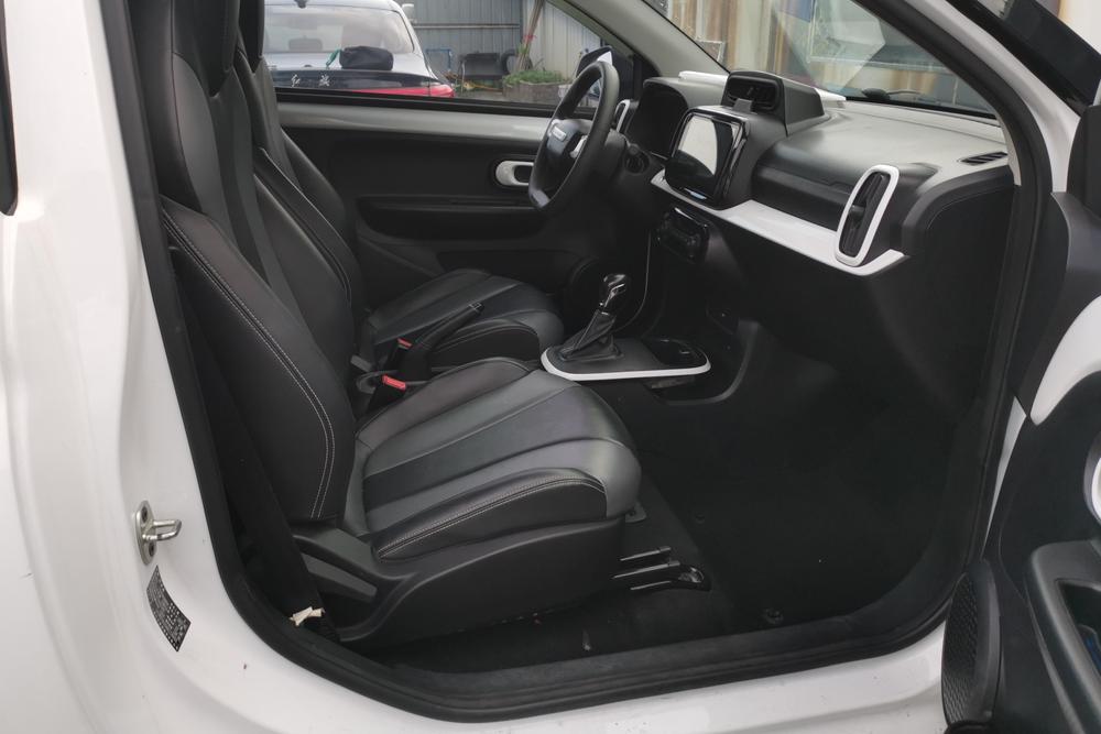 Roewe CLEVER