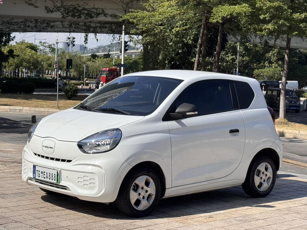 Roewe CLEVER