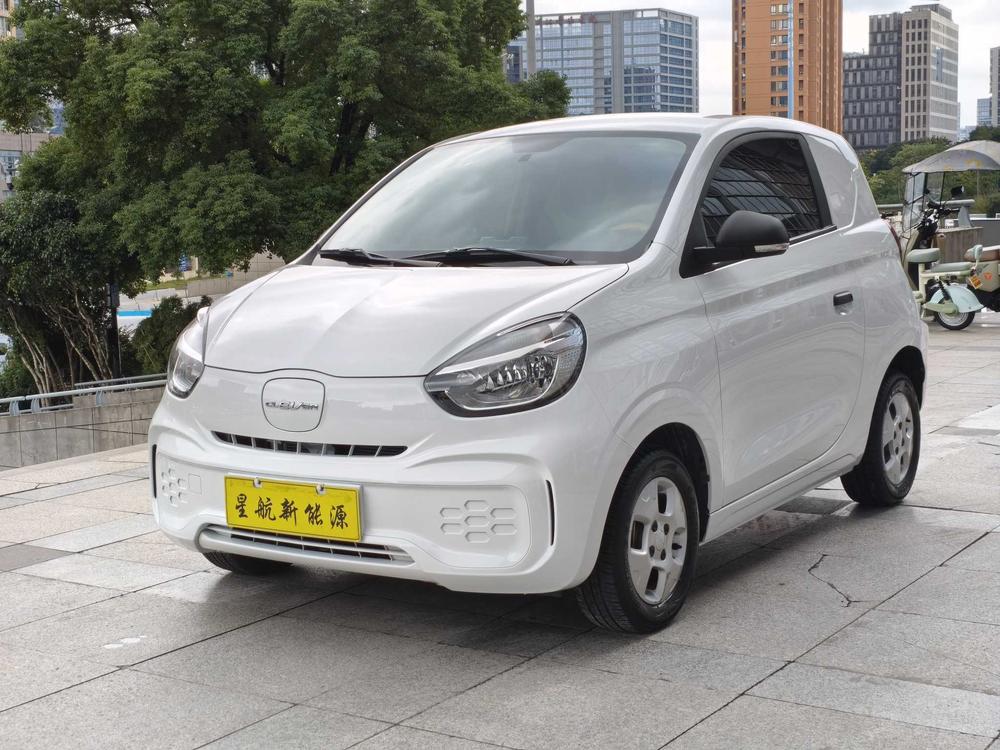 Roewe CLEVER