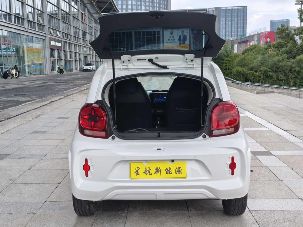 Roewe CLEVER