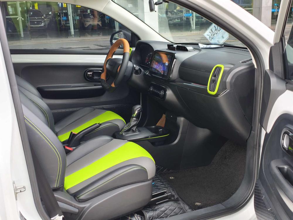 Roewe CLEVER