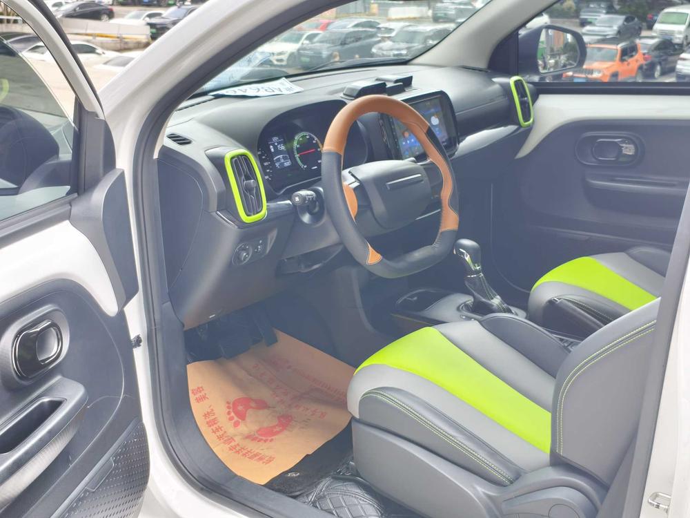 Roewe CLEVER