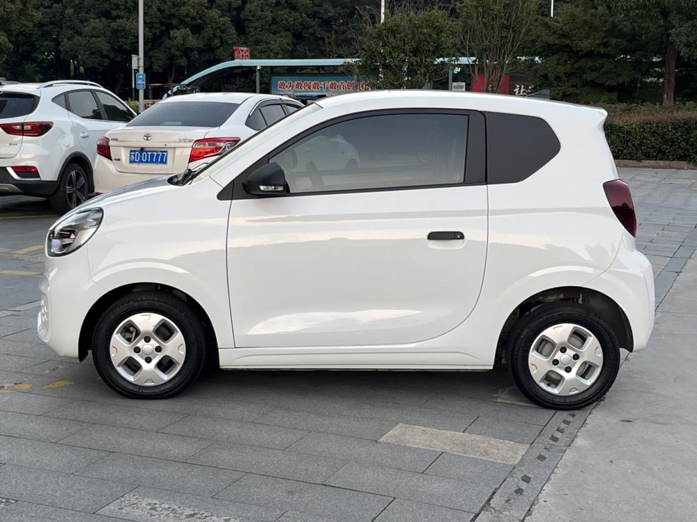 Roewe CLEVER