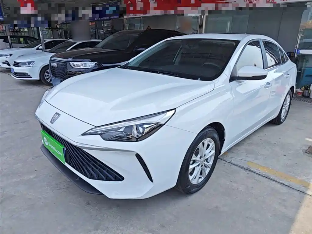Roewe i5