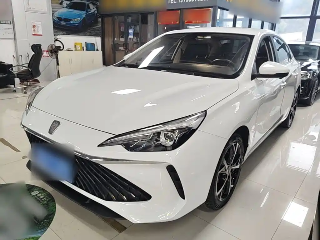 Roewe i5
