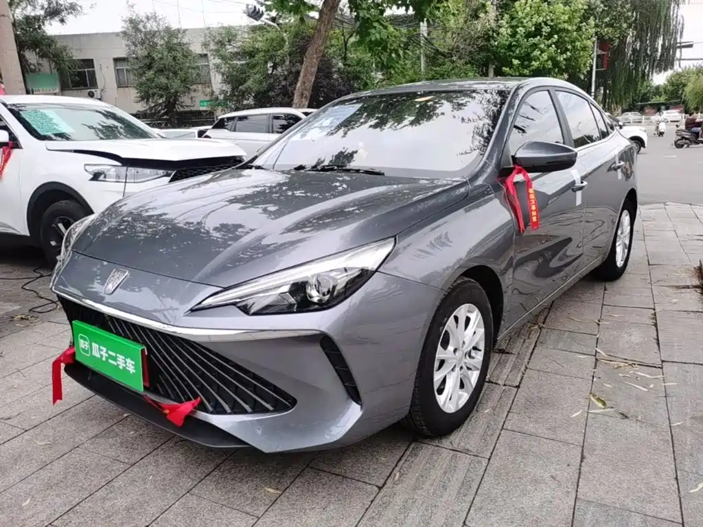 Roewe i5