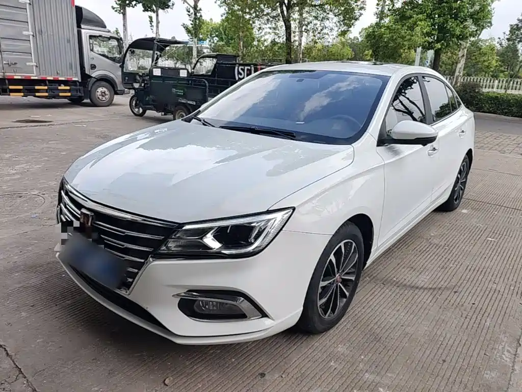 Roewe i5