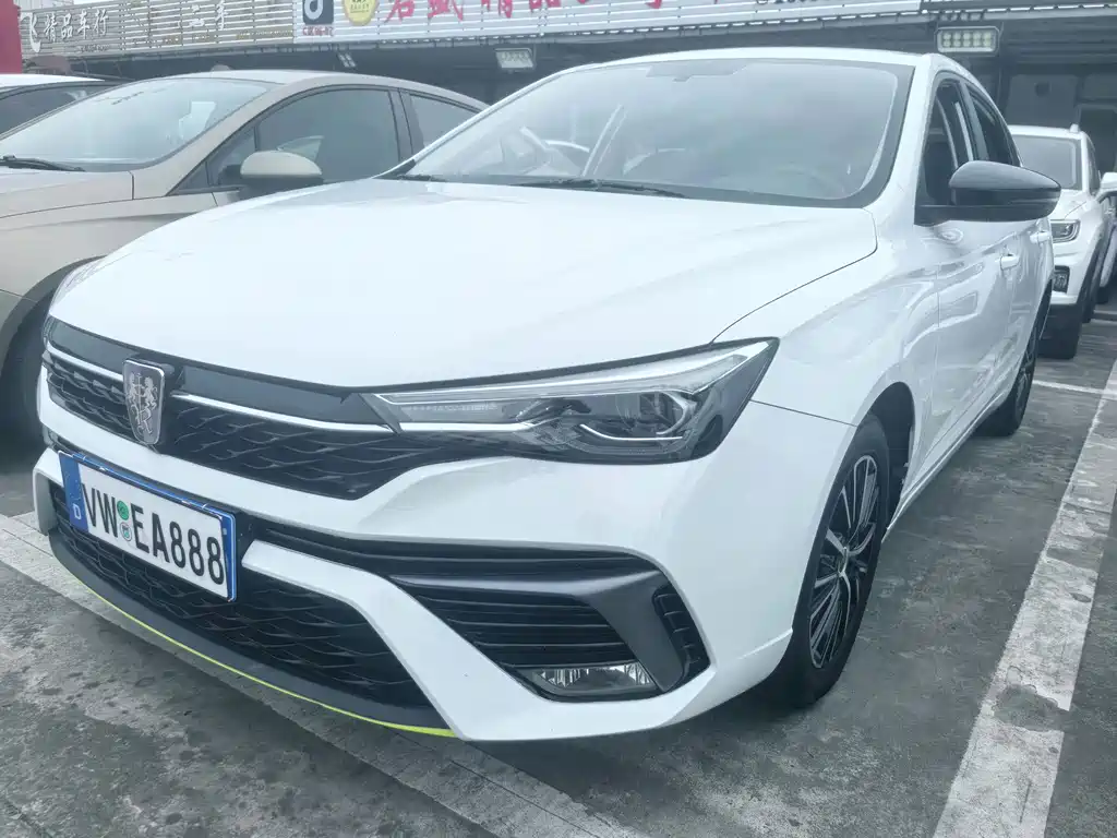 Roewe i5