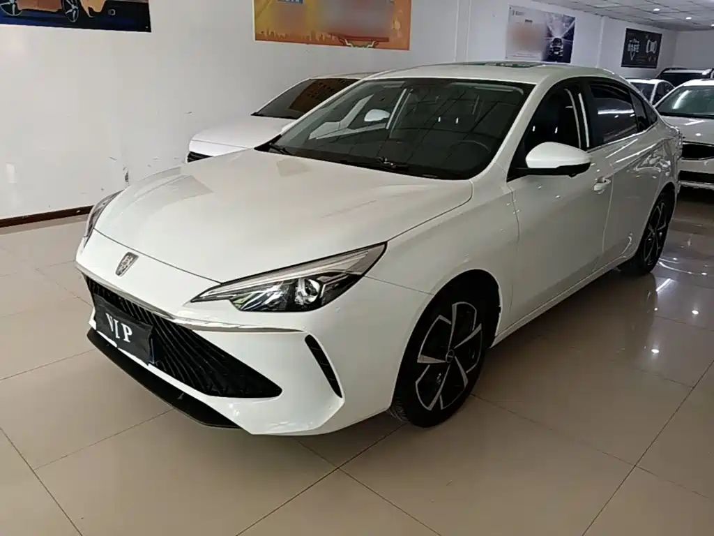 Roewe i5