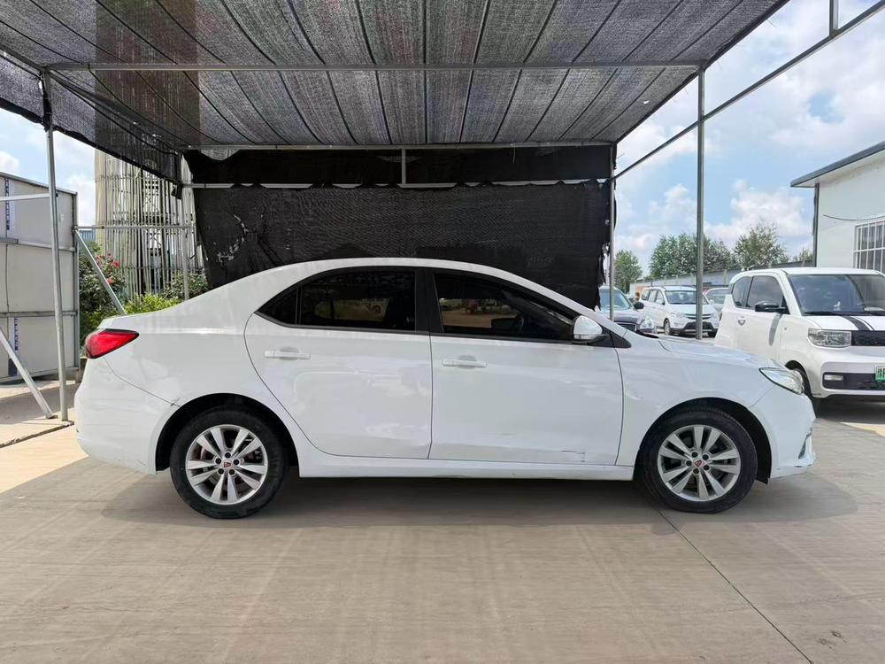 Roewe Roewe 360