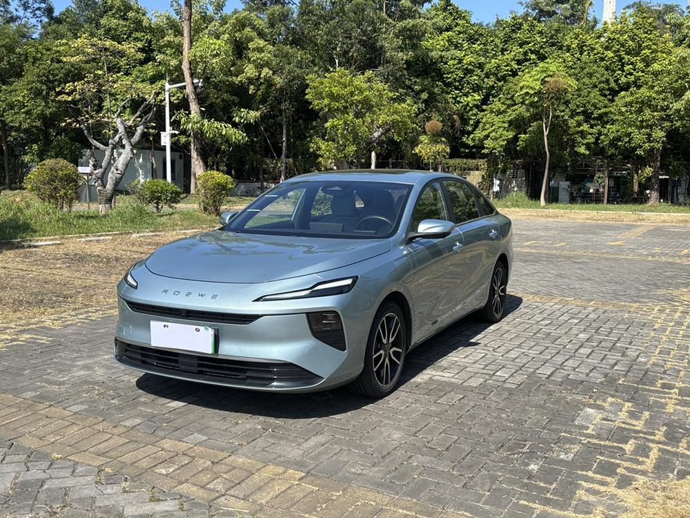 Roewe Roewe D6