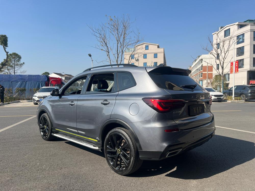 Roewe Roewe eRX5
