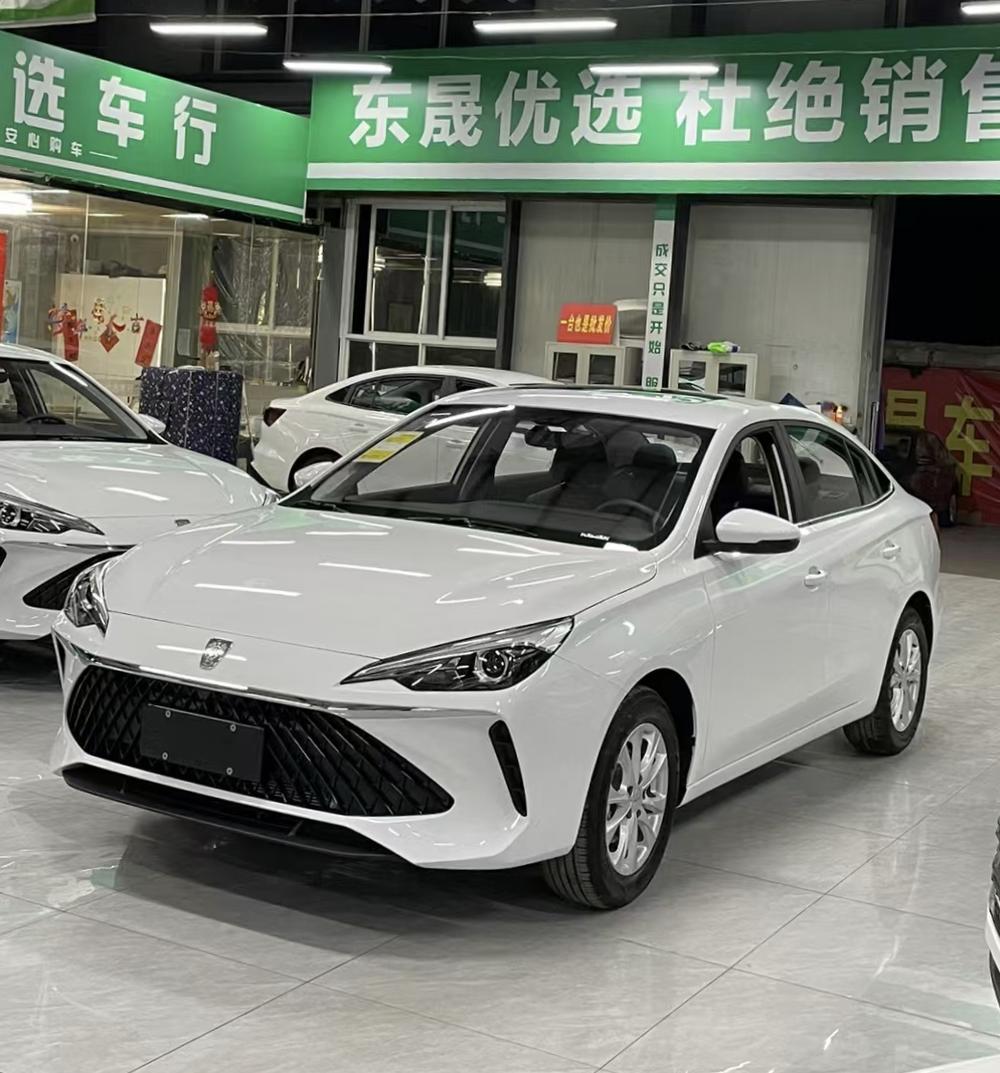 Roewe Roewe i5