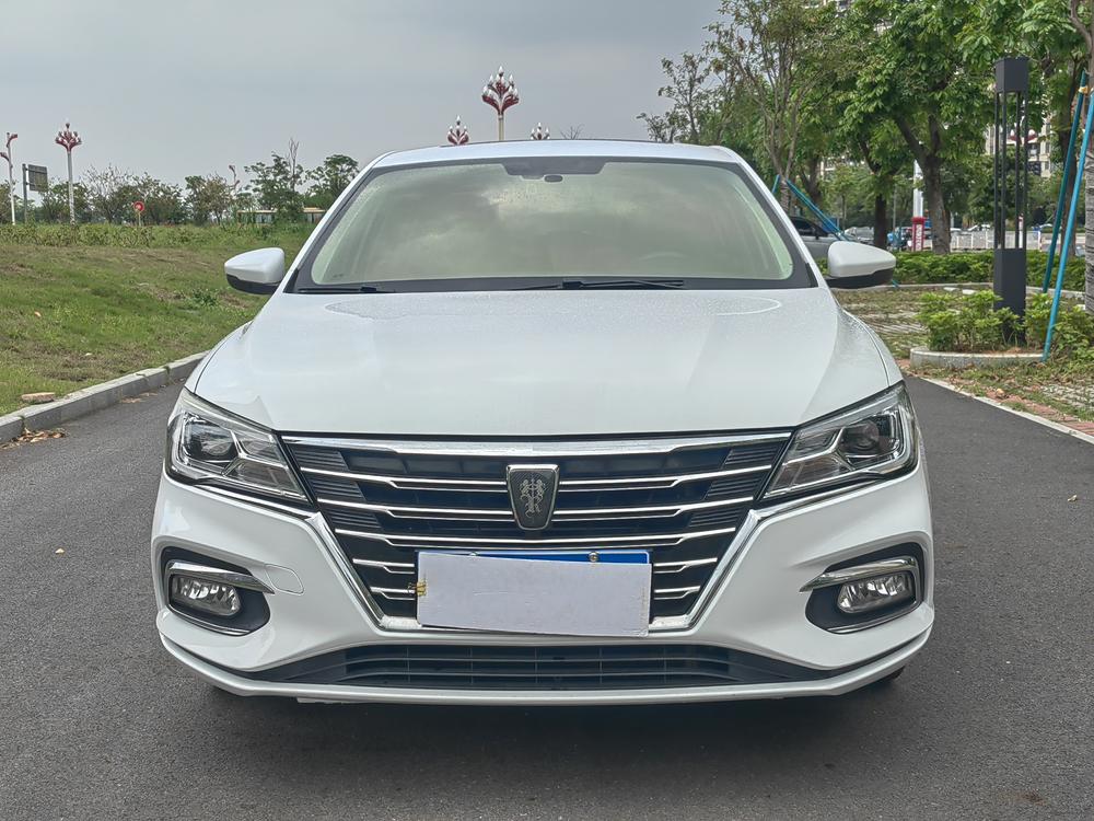Roewe Roewe i5