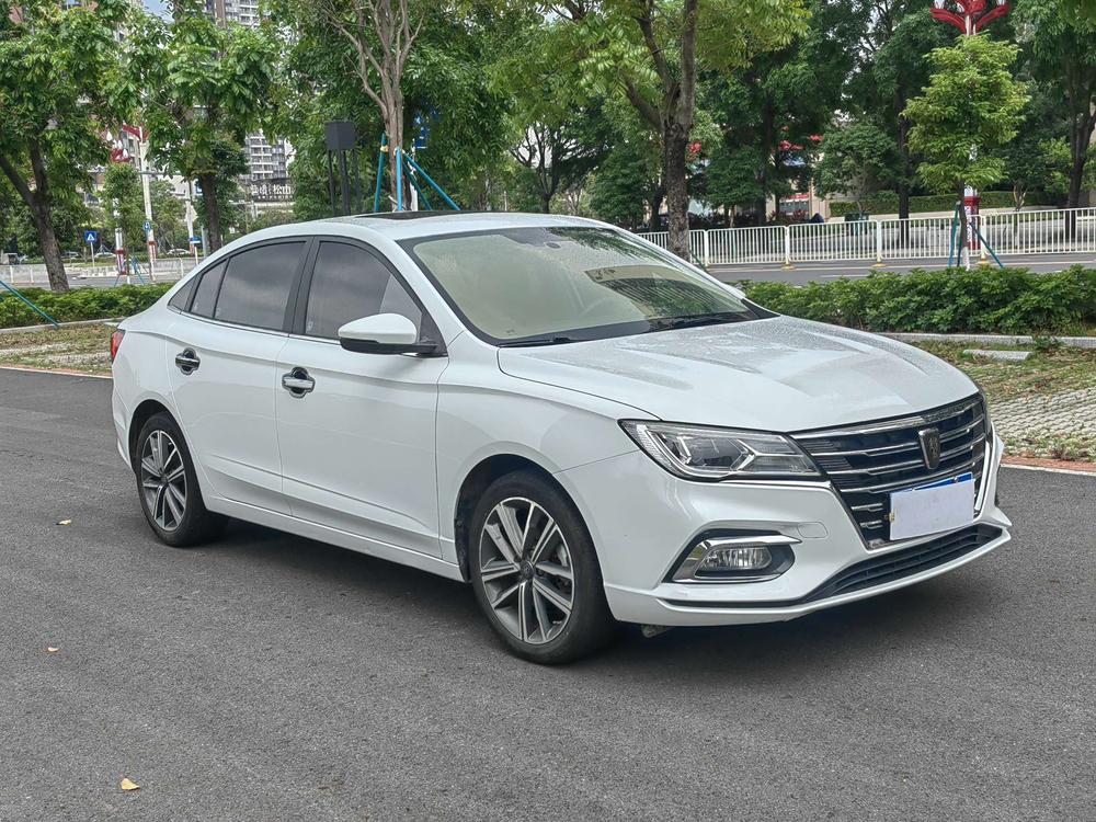 Roewe Roewe i5