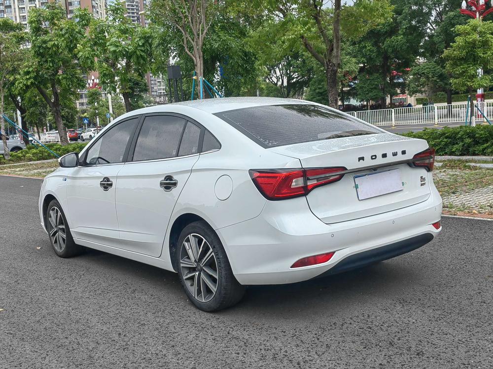 Roewe Roewe i5