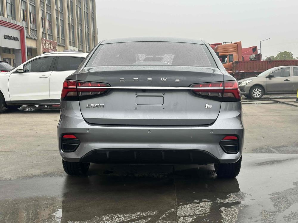 Roewe Roewe i5