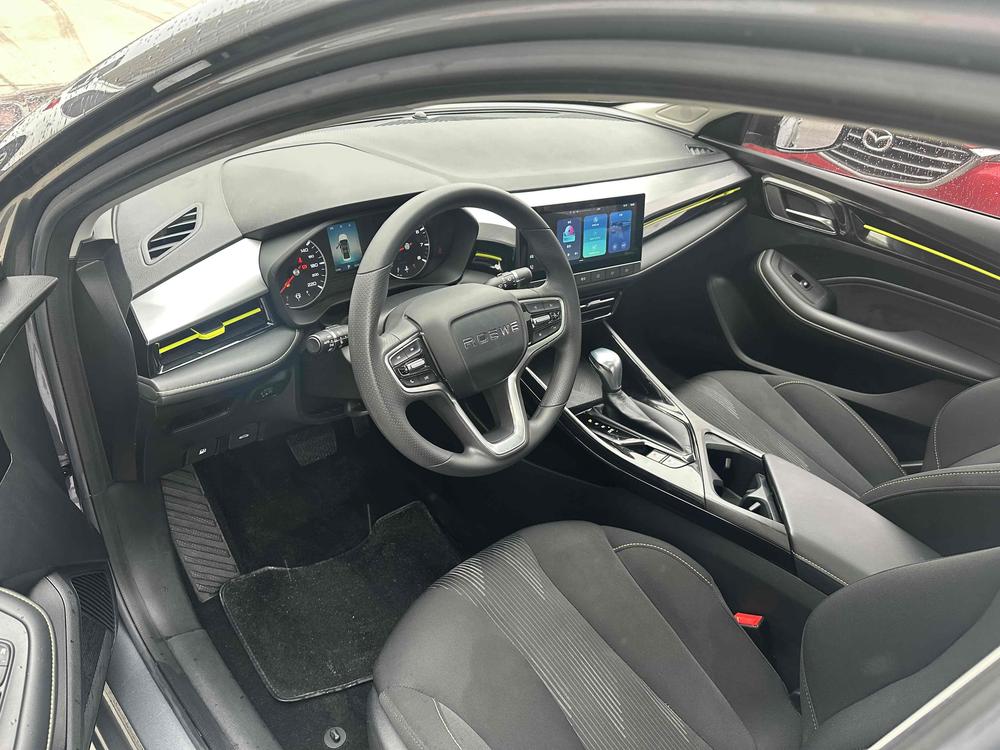 Roewe Roewe i5