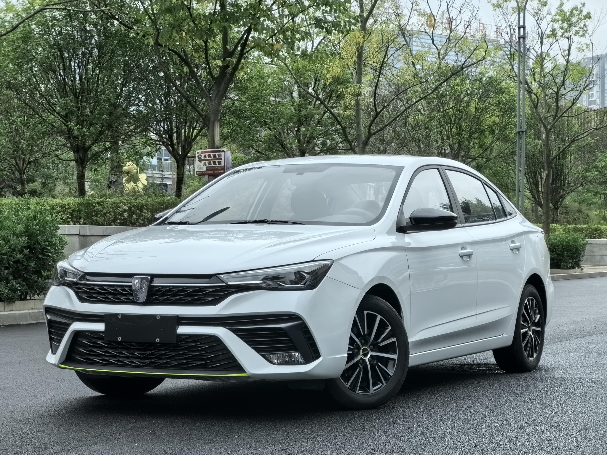 Roewe Roewe i5