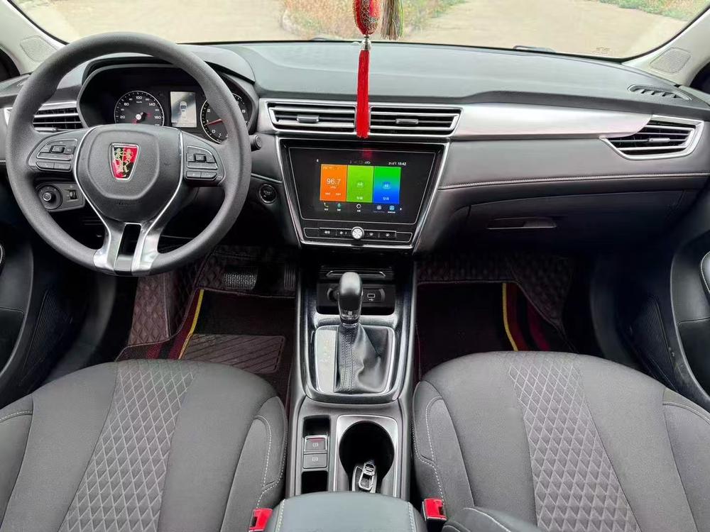 Roewe Roewe i5