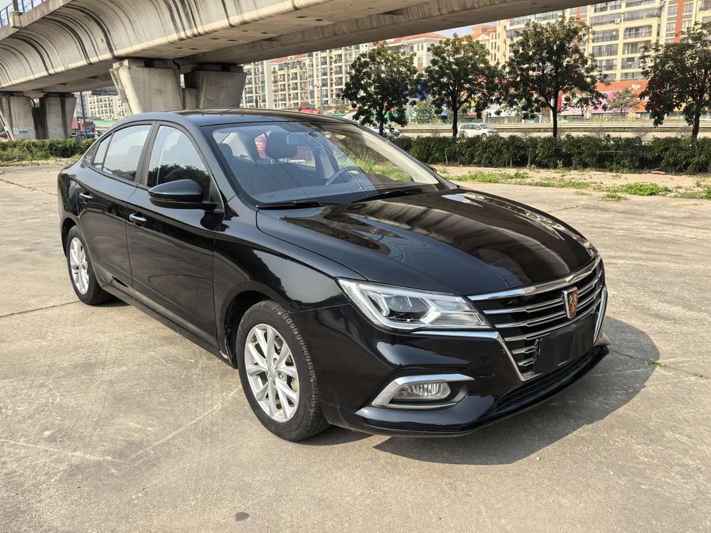 Roewe Roewe i5