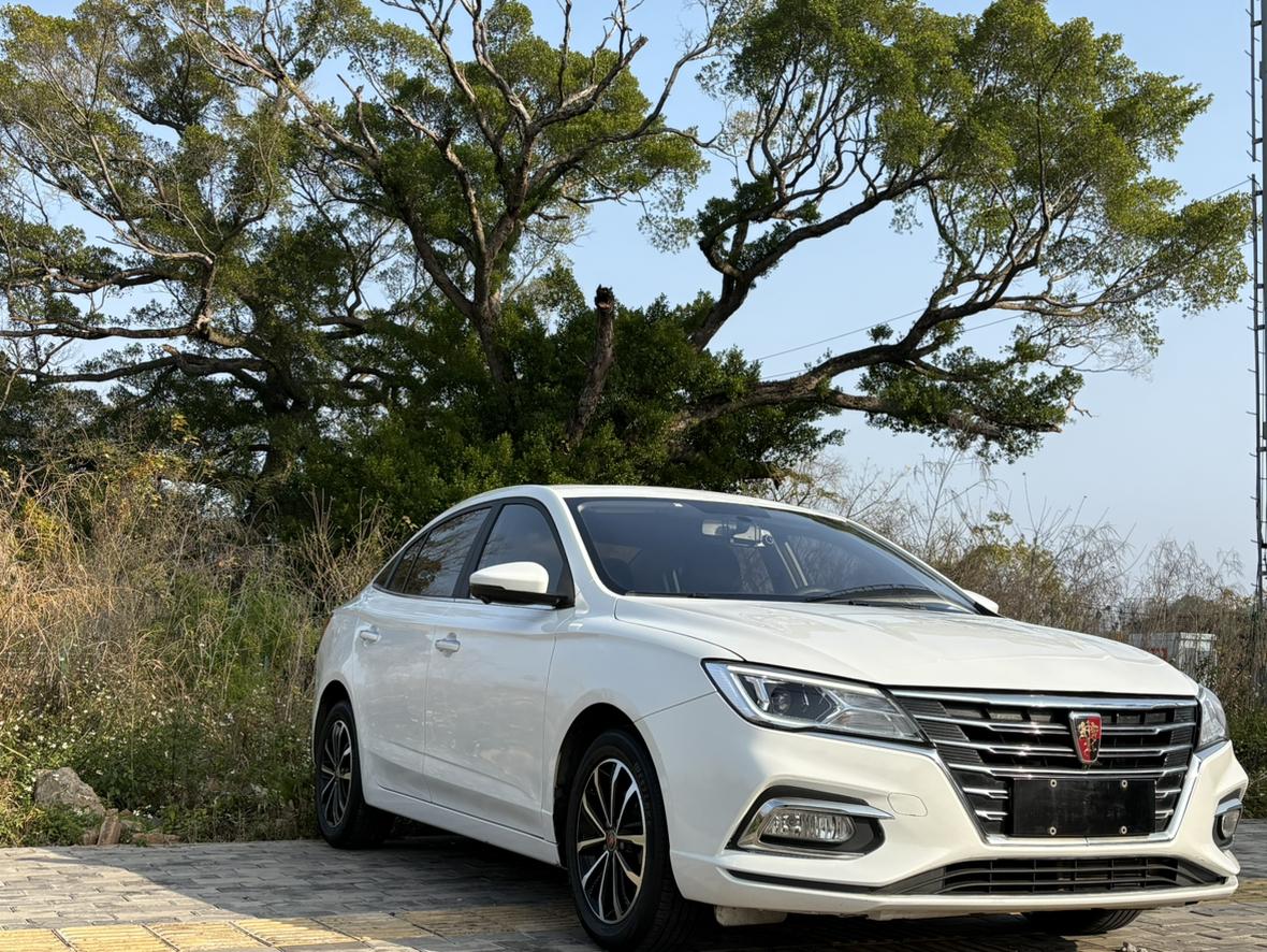 Roewe Roewe i5