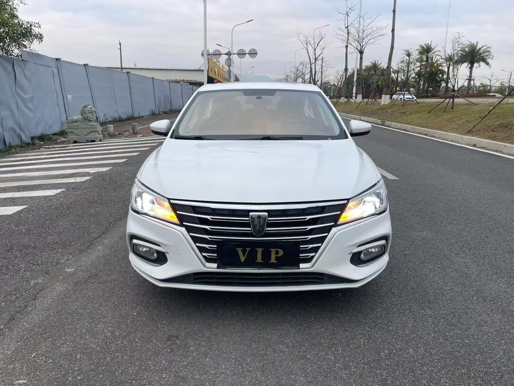 Roewe Roewe i5