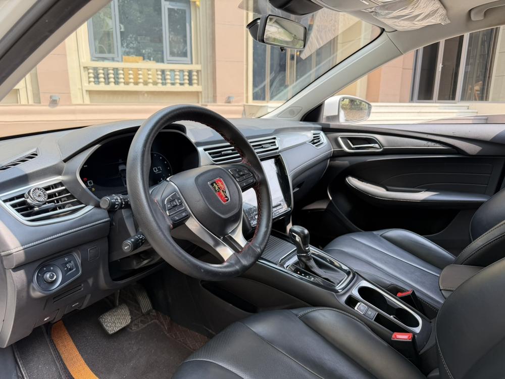 Roewe Roewe i5
