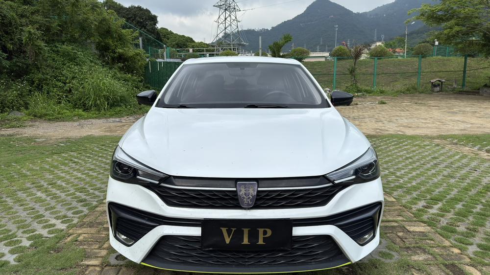 Roewe Roewe i5
