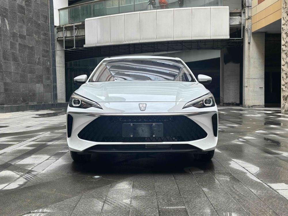 Roewe Roewe i5
