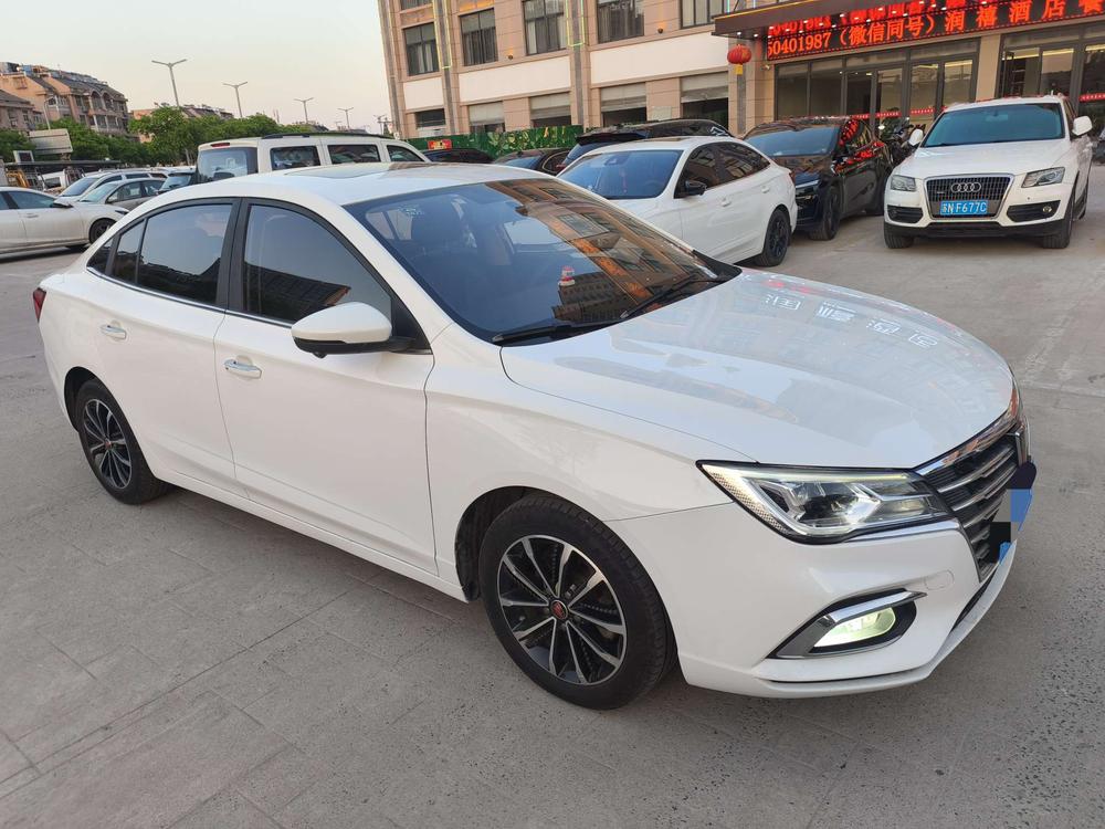 Roewe Roewe i5