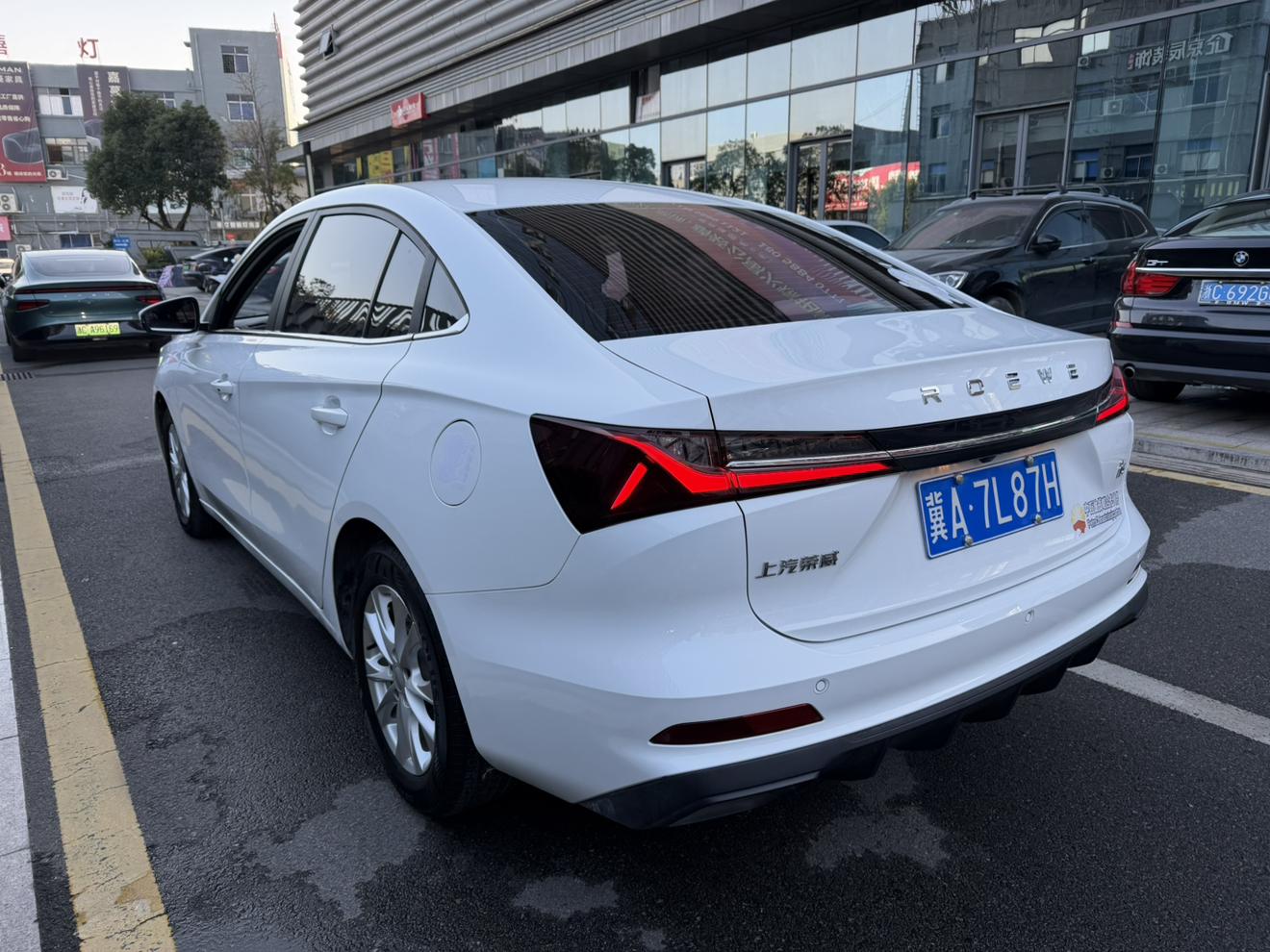 Roewe Roewe i5