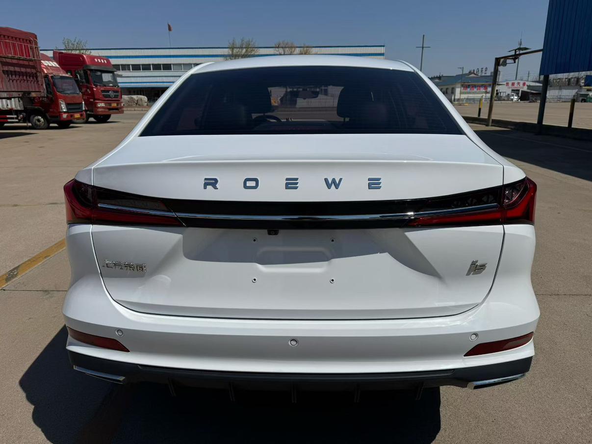 Roewe Roewe i5