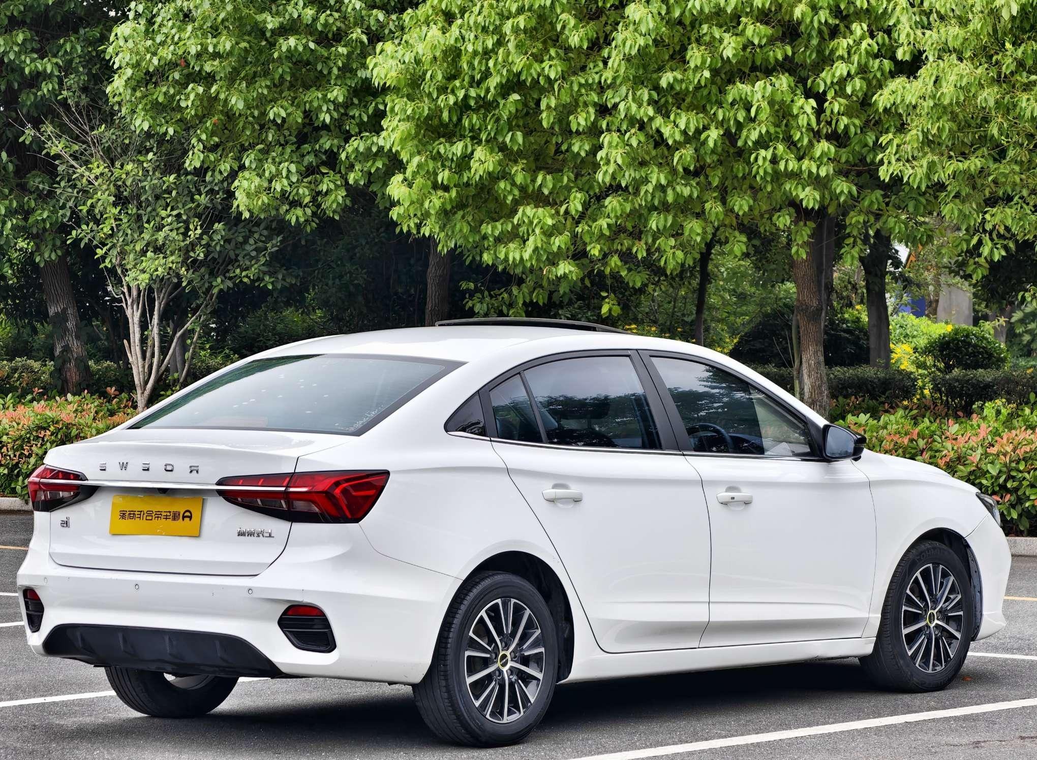Roewe Roewe i5