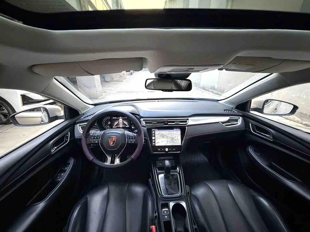 Roewe Roewe i5