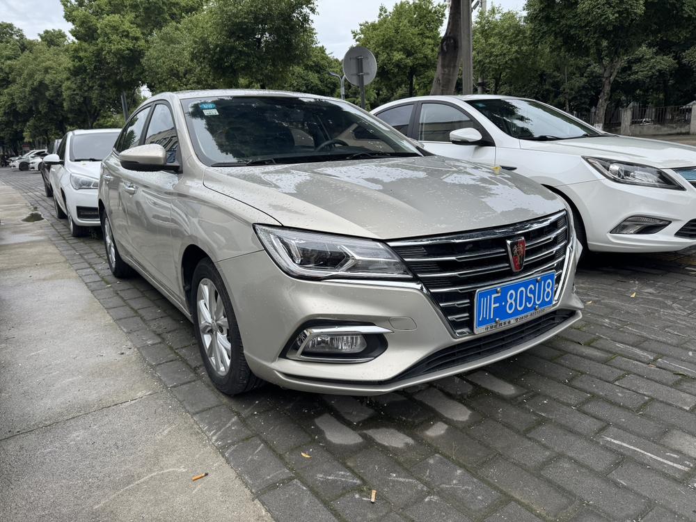 Roewe Roewe i5
