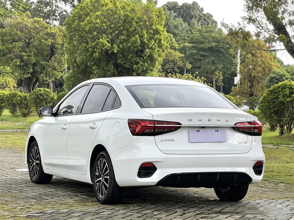 Roewe Roewe i5