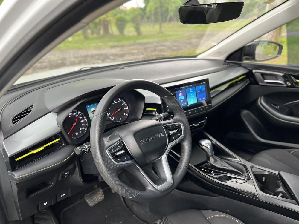 Roewe Roewe i5