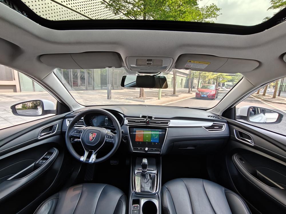 Roewe Roewe i5