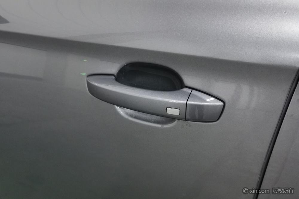 Roewe Roewe i5