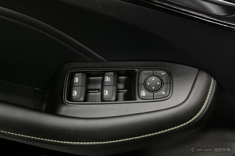 Roewe Roewe i5