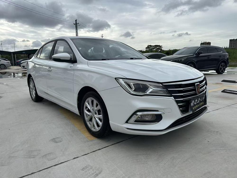 Roewe Roewe i5